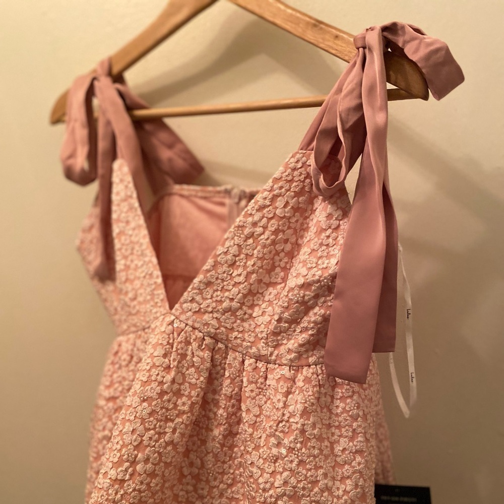 NWT Lulu's Pink Jacquard Floral Tie-Strap Mini Dress - Picture 5 of 10